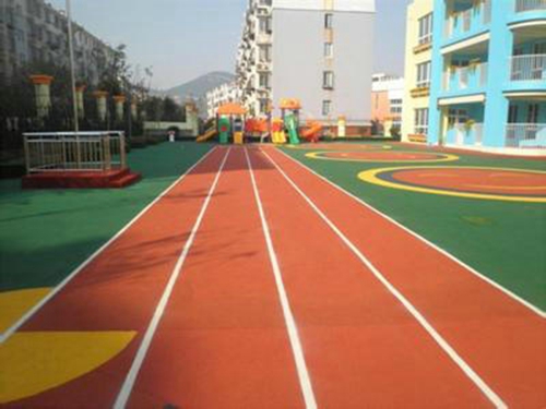 幼兒園EPDM